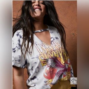 RELAXED FIT CHOKER TEE - LYNYRD SKYNYRD WHITE TIE-DYE Torrid size 3